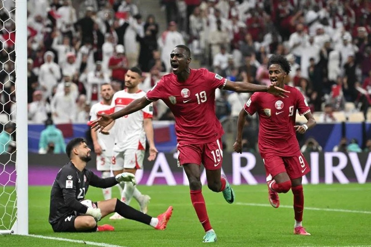 نتیجه و ویدیو خلاصه بازی قطر و تاجیکستان در جام ملت‌های آسیا | پیروزی با طعم صعود