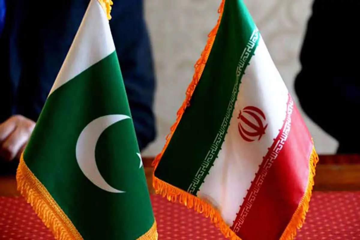 پاکستان: کنار ایران خواهیم ماند
