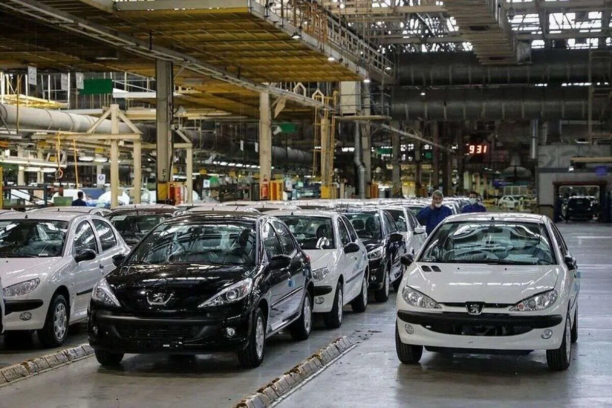 بازار خودرو؛ آماده افزایش ۱۰ درصدی قیمت‌ها تا شب عید (۵ دی ۱۴۰۲)