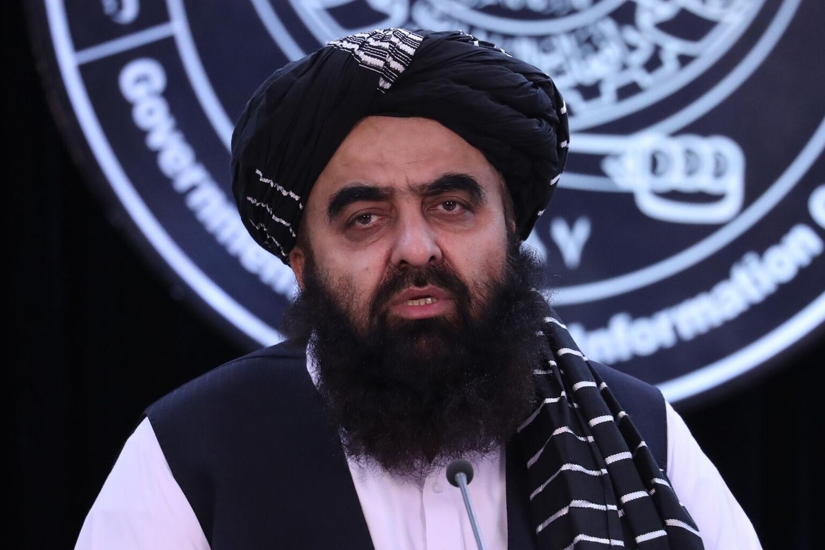 وزیر خارجه طالبان: فارسی و پشتو زبان‌های رسمی افغانستان هستند