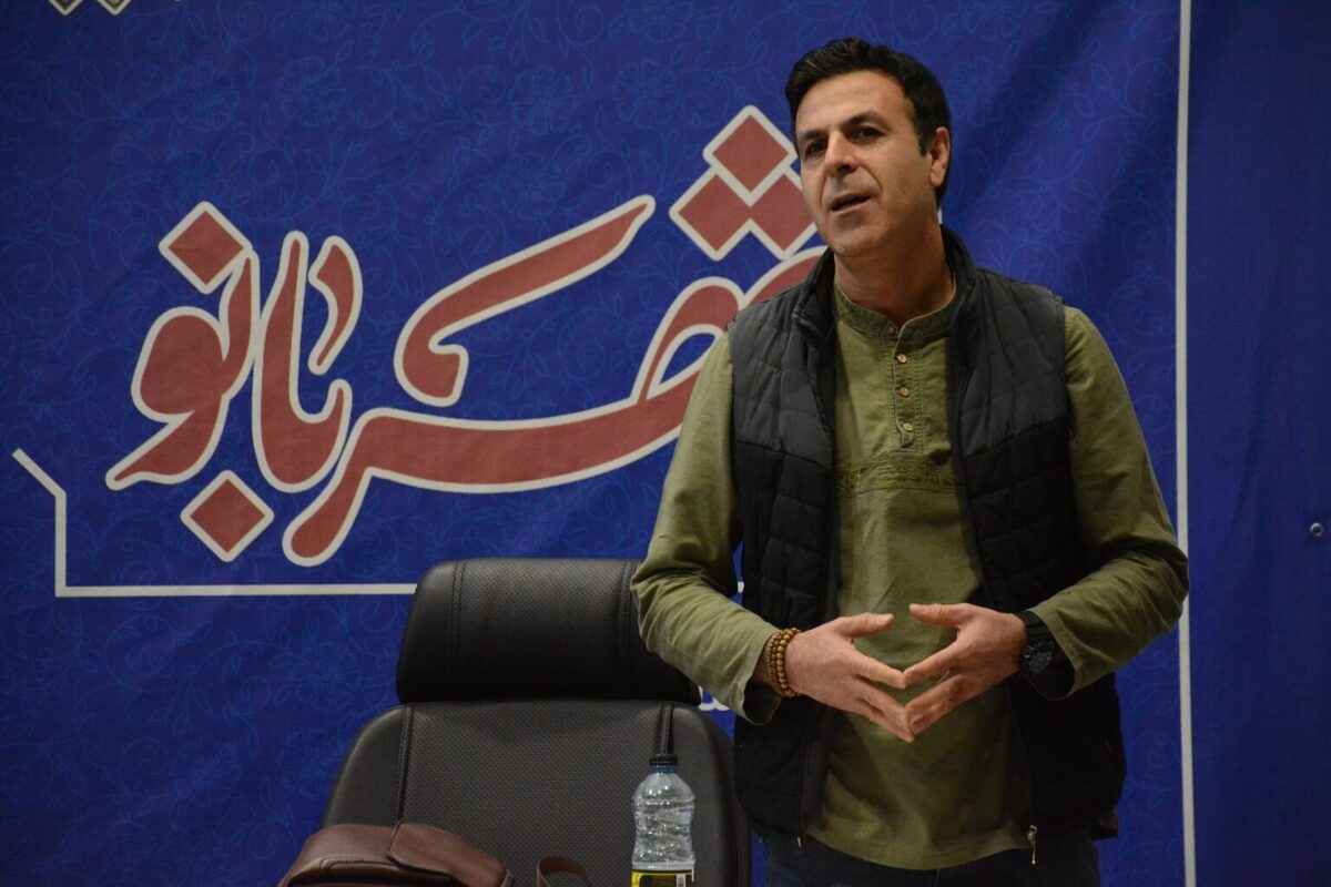 فیلمساز و فعال هنری: بانوان مشهدی در حوزه فیلمسازی عملکردی عالی دارند
