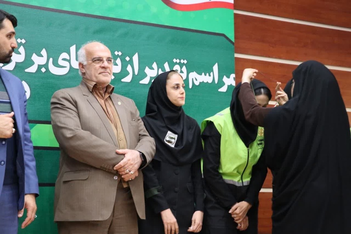 تقدیر از تیم‌های برتر پنجمین دوره مسابقات عملیاتی دوام ثامن مشهد