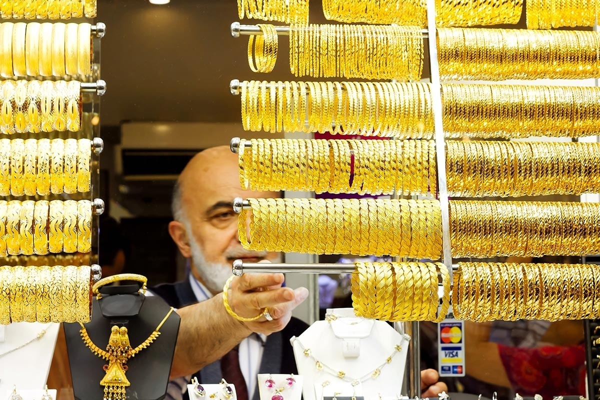 نرخ طلا و سکه در بازار امروز مشهد (۱۱ بهمن ۱۴۰۲)