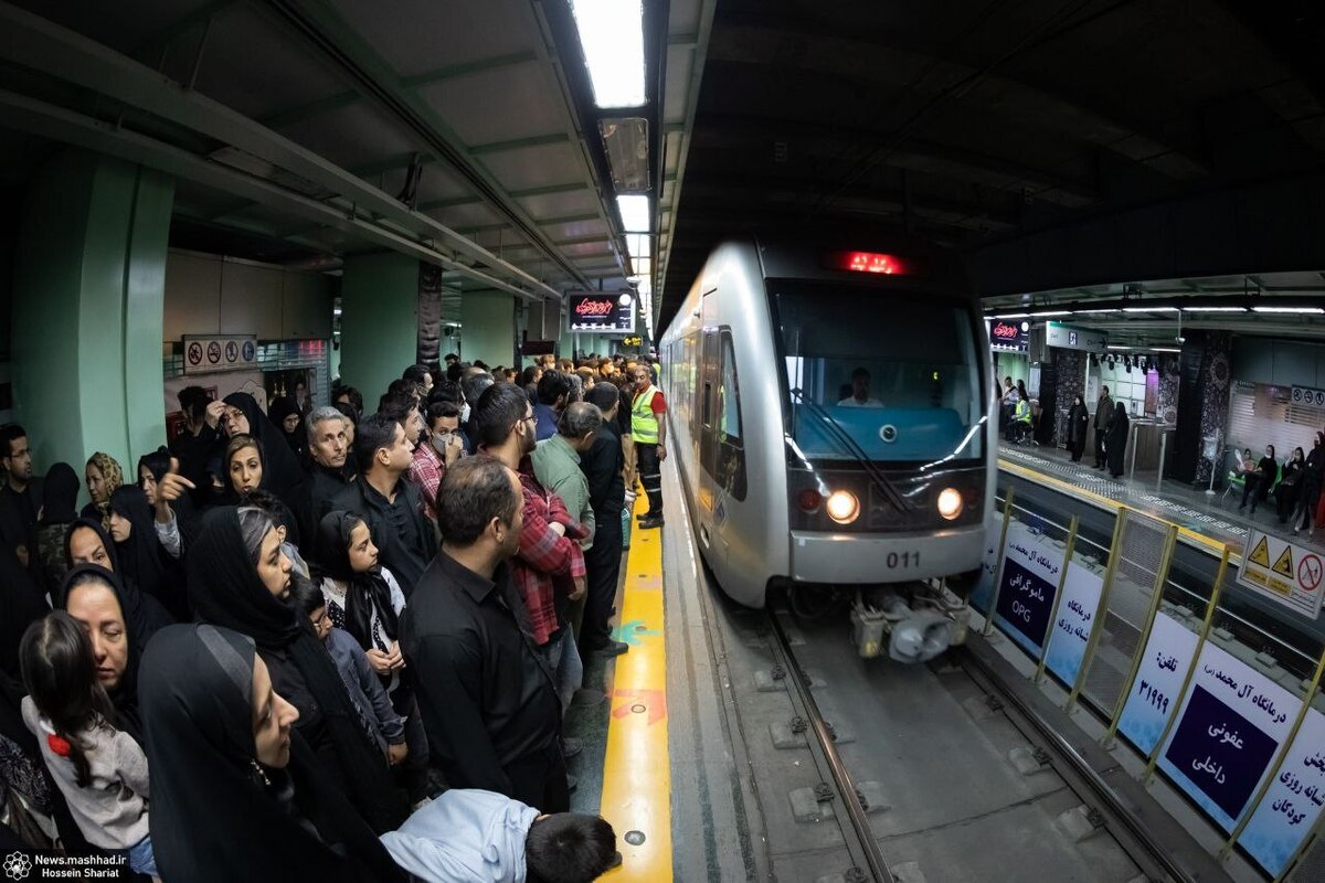 سرویس‌دهی رایگان مترو مشهد در روز پنج‌شنبه (۱۲ بهمن ۱۴۰۲)