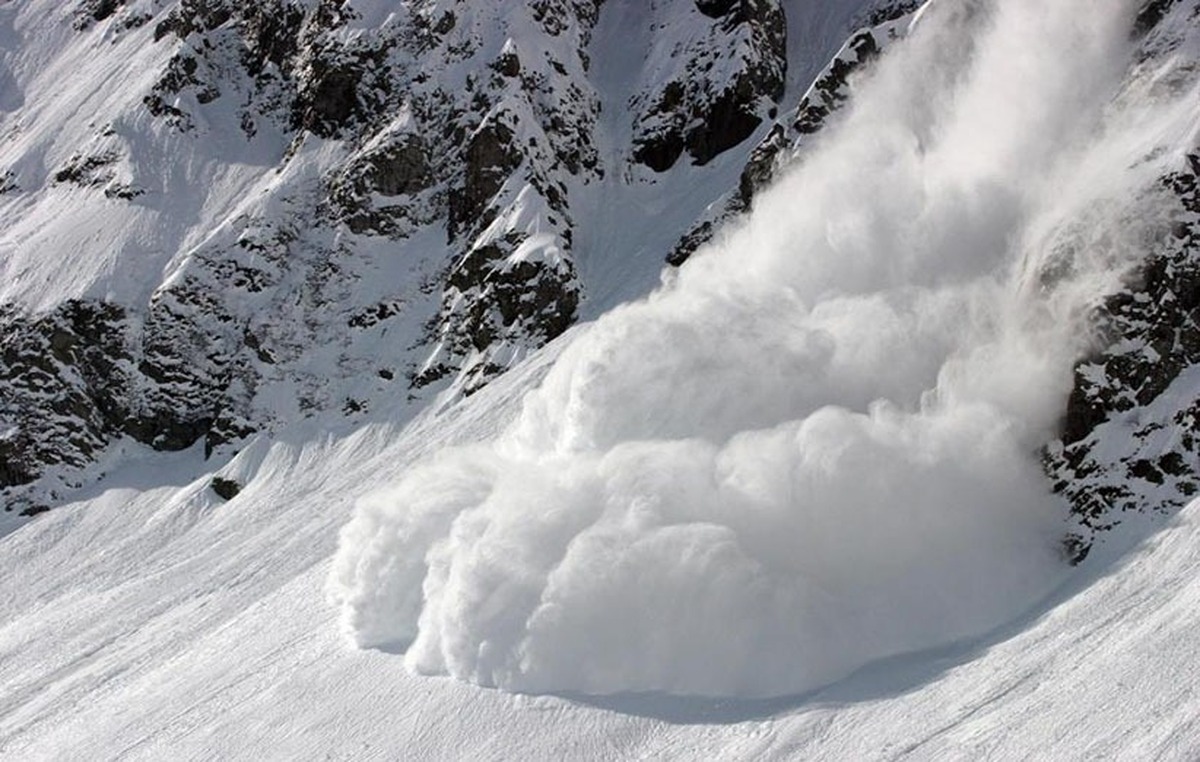 کوهنوردان گرفتار در برف و کولاک خراسان رضوی امدادرسانی شدند 