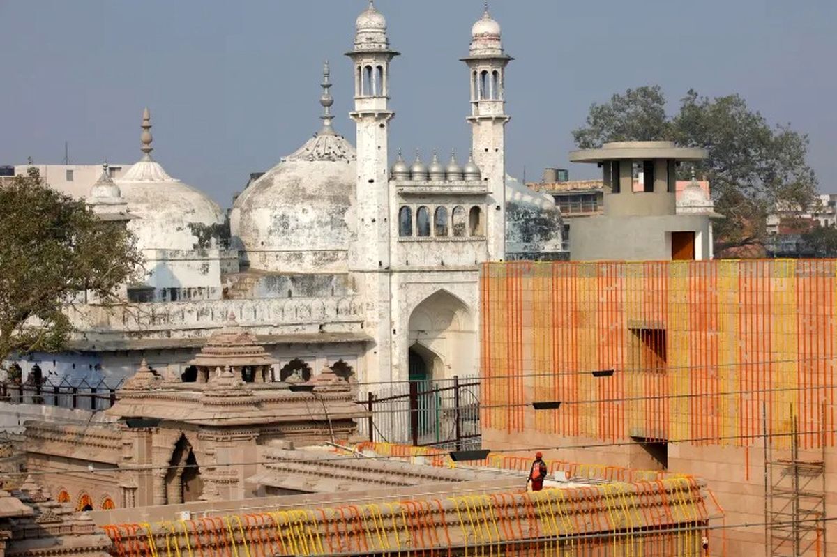 واکنش شدید مقامات هند در برابر اعتراض مسلمانان به تخریب مسجد | حکومت نظامی، قطع اینترنت، شلیک مستقیم
