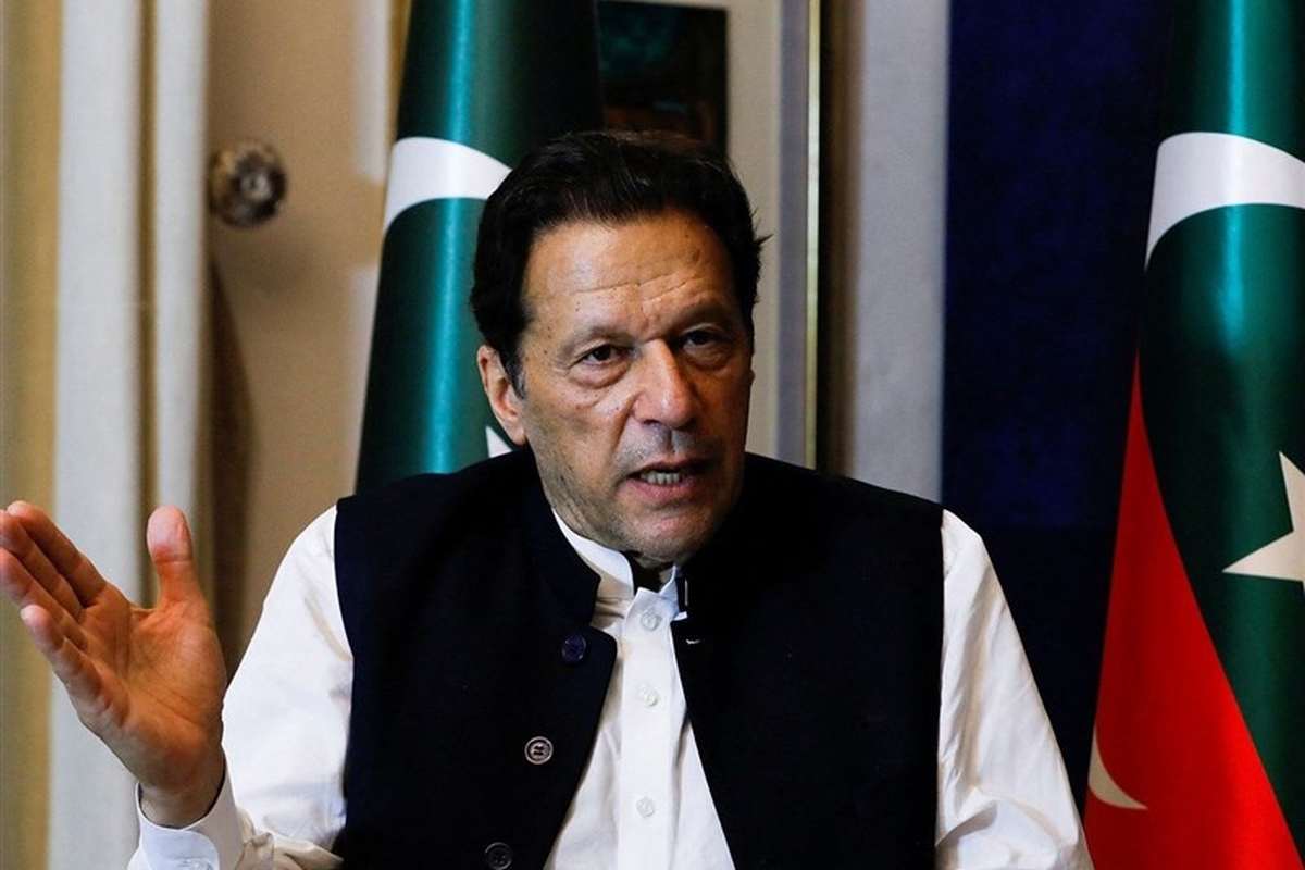 عمران خان درباره پیامد تشکیل دولت ائتلافی با آرای «دزدیده شده» هشدار داد