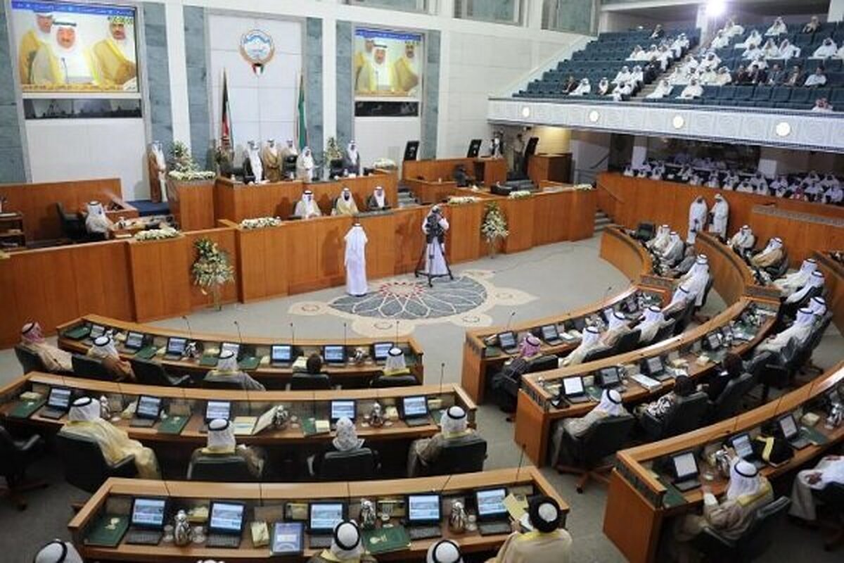 امیر جدید کویت، پارلمان کشورش را منحل کرد