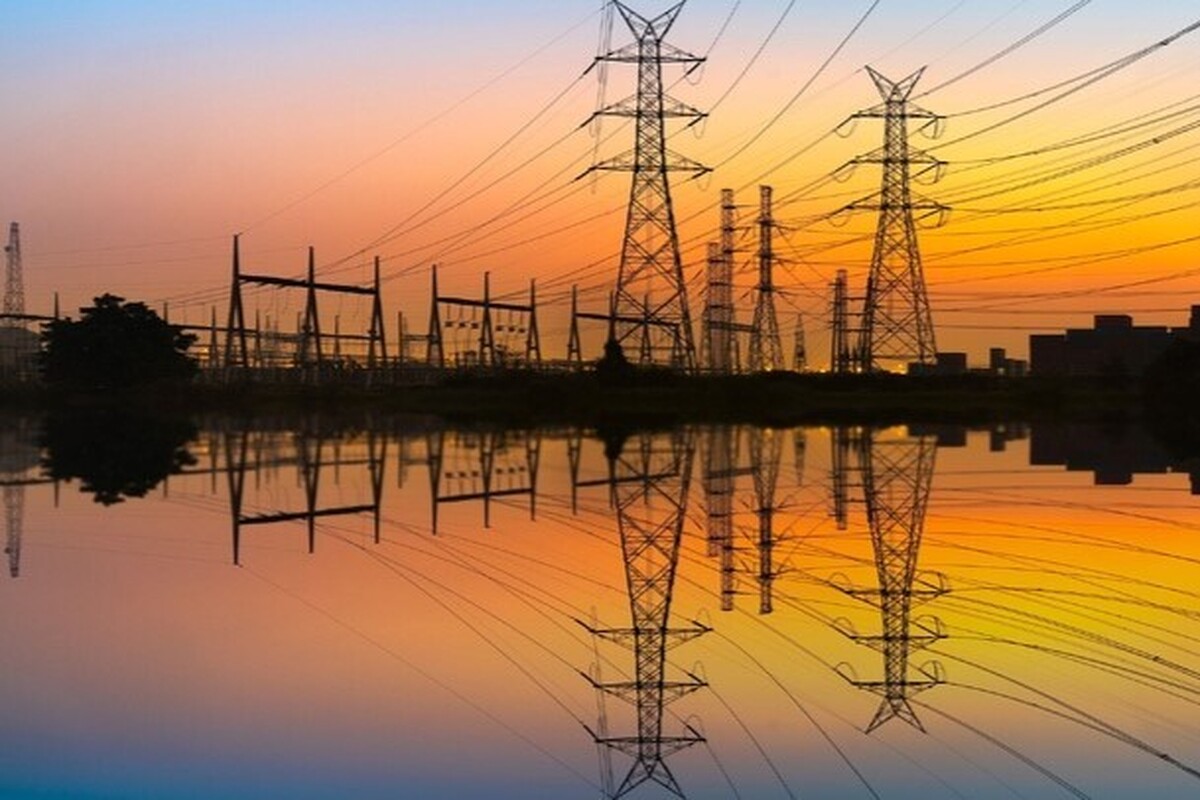 شبکه برق ایران به ترکیه متصل می‌شود