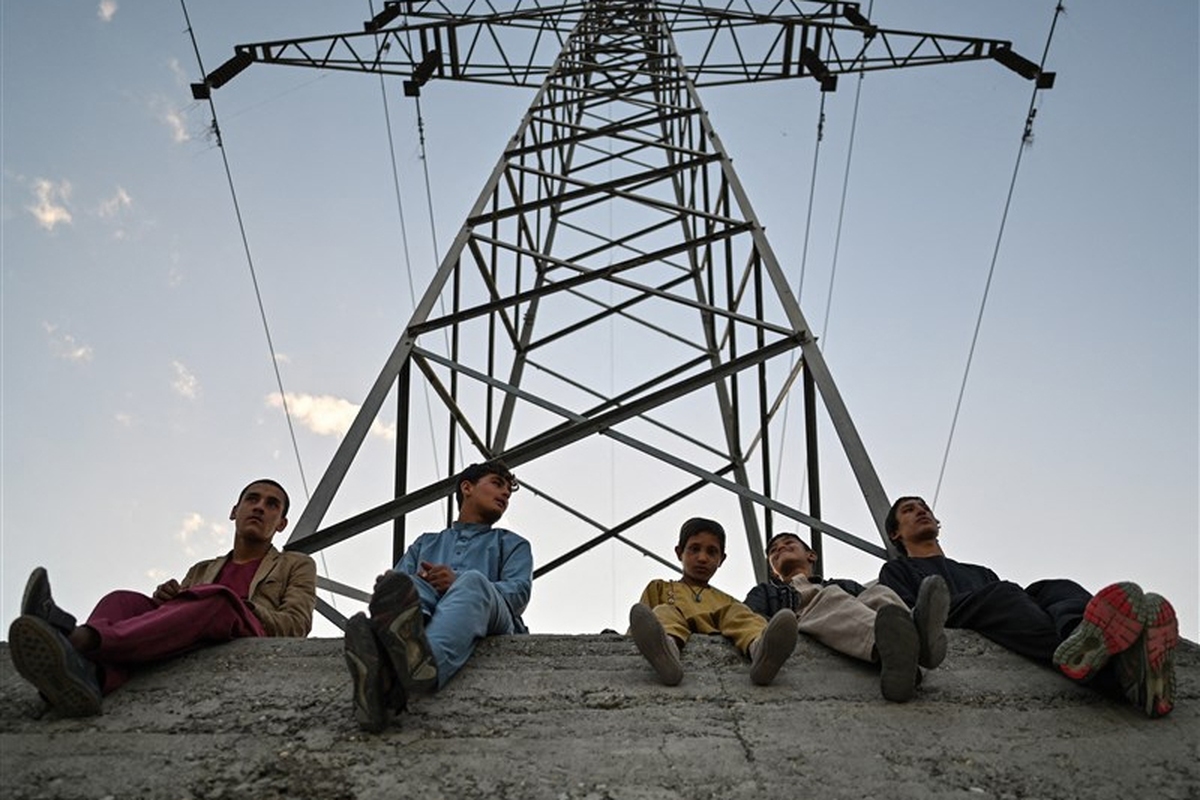 ۴۰ درصد خانواده‌ها در افغانستان به برق دسترسی ندارند