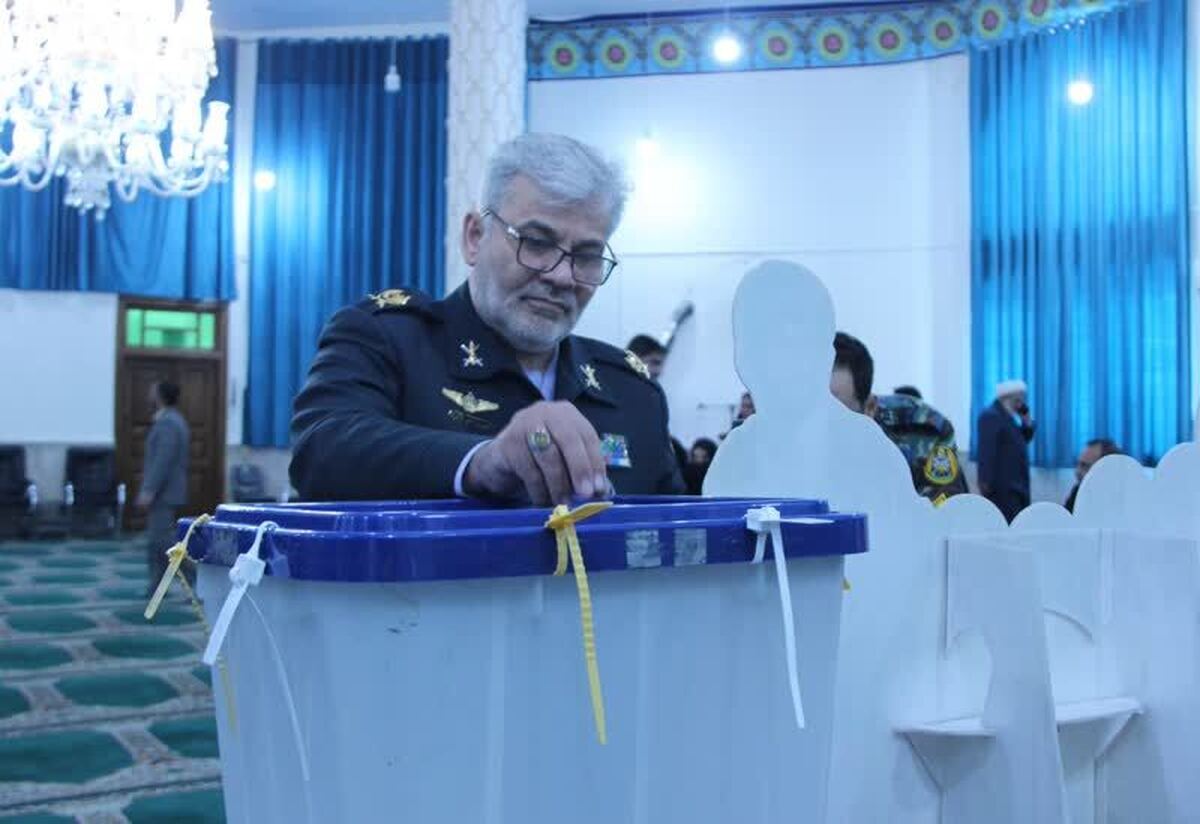 فرمانده منطقه پدافند هوایی شمال شرق: حضور پرشور مردم در انتخابات، نقطه عطف نظام و انقلاب است