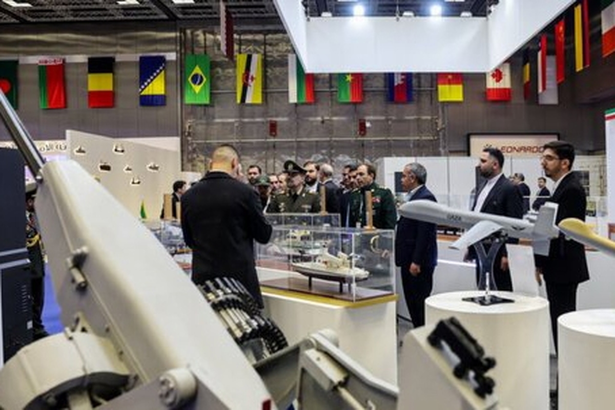 وزارت دفاع برای اولین‌بار توپ ۲۰ میلیمتری ارولیکَن را به نمایش گذاشت