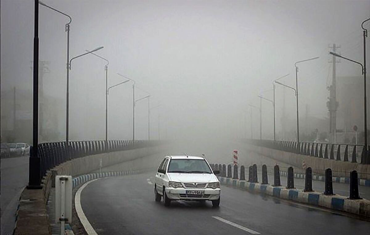 کاهش دید رانندگان در جاده‌های خراسان رضوی بر اثر مه‌گرفتگی (۱۶ اسفند ۱۴۰۲)