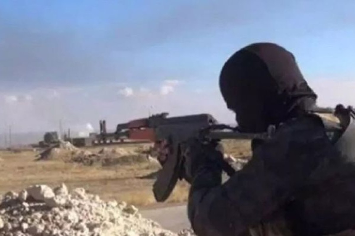 عملیات تروریستی در شرق سوریه ۳۶ کشته بر جای گذاشت (۱۶ اسفند ۱۴۰۲)