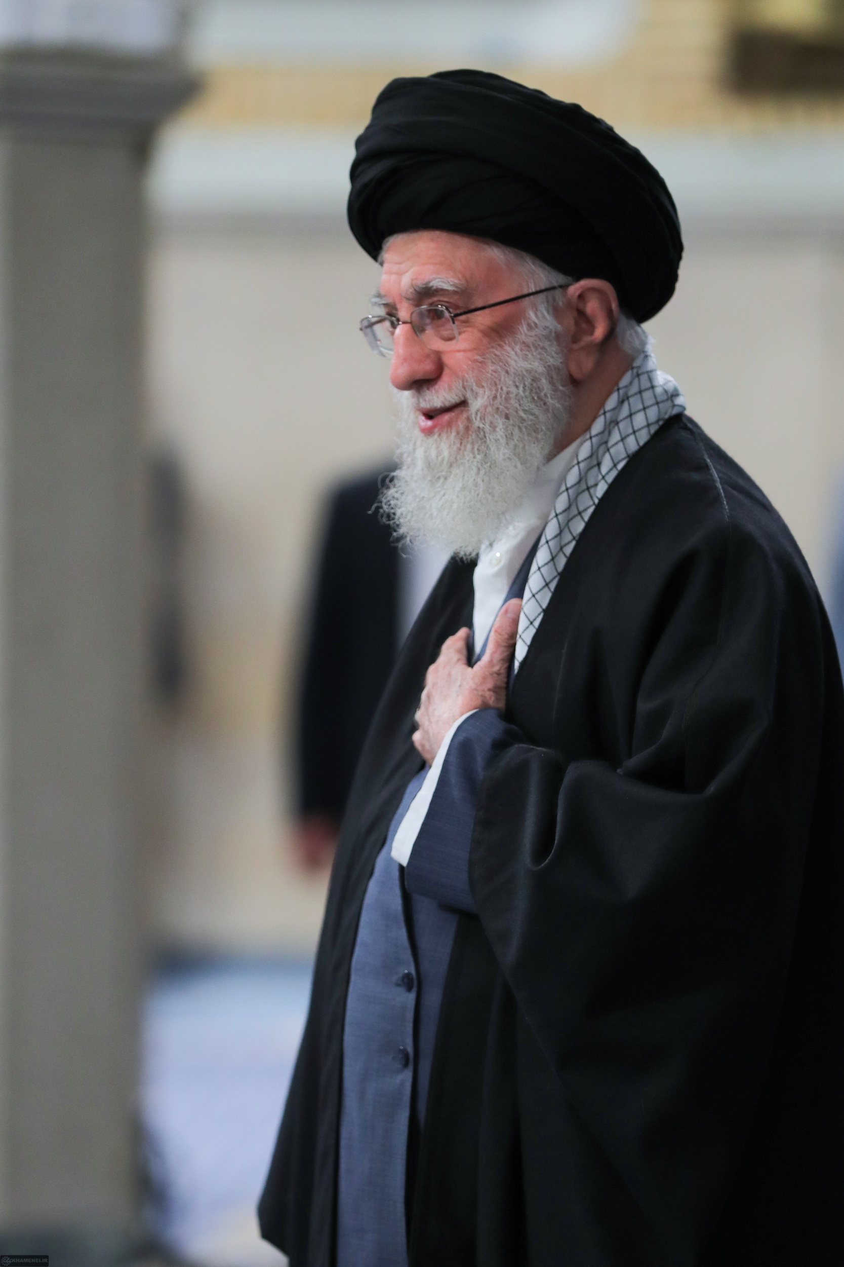دیدار اعضای مجلس خبرگان با رهبر انقلاب | مقام معظم رهبری: نمایندگان جدید مراقب باشند فضای سیاسی کشور تلخ نشود + فیلم