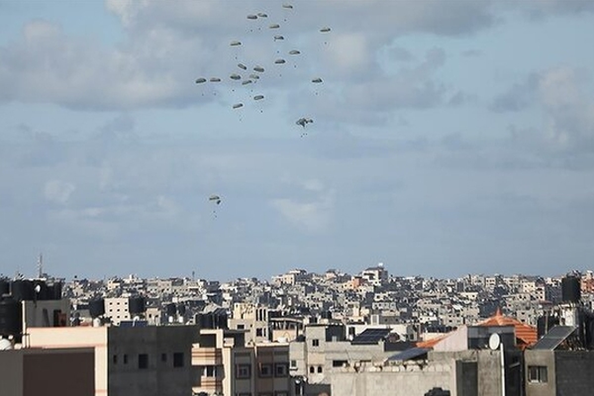 شهادت چند فلسطینی در سقوط کمک‌های هوایی بشردوستانه + فیلم