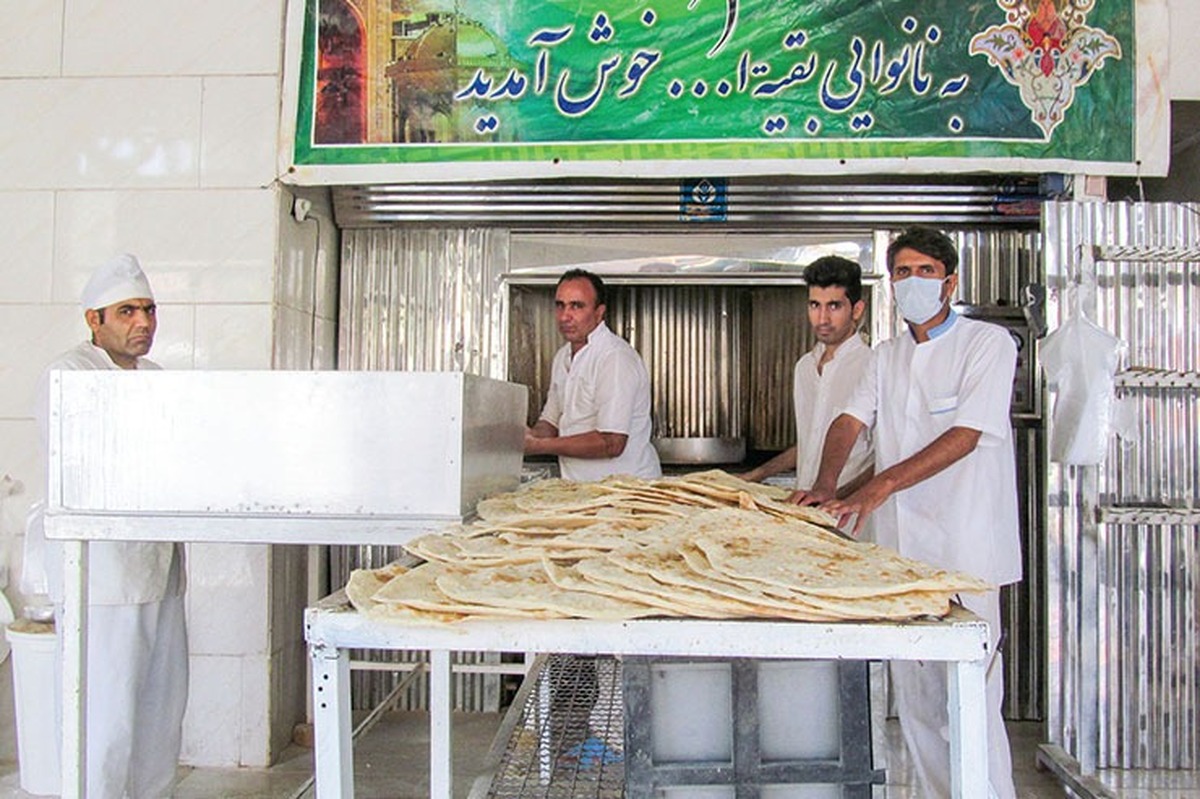 ساعت کاری نانوایی های اطراف حرم مطهر در ماه رمضان | نانوایی های منطقه ثامن مشهد روز  تعطیل ندارند