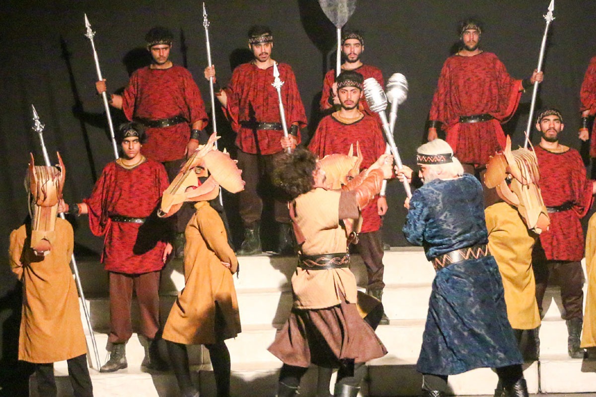 سردمداری تئاتر کودک مشهد در کشور