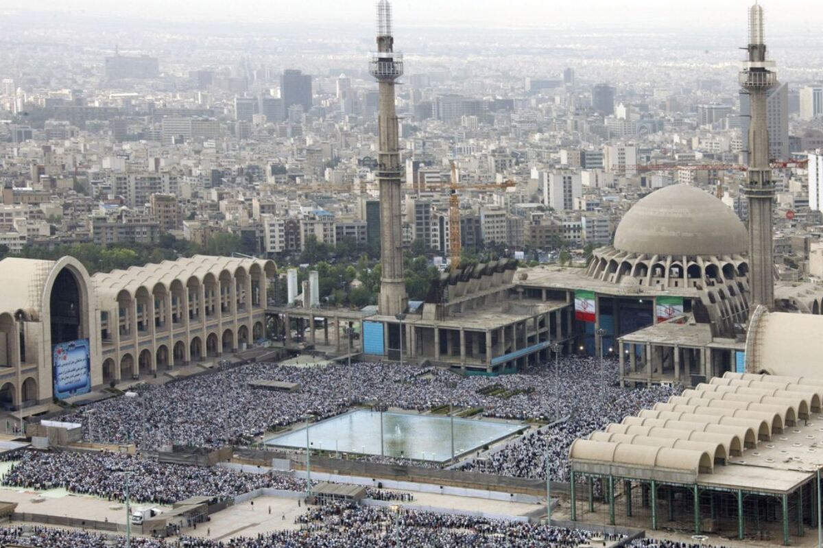 جزئیات نماز عید فطر ۱۴۰۲در مصلای تهران | از زمان بازگشایی مصلا تا زمان آغاز نماز به امامت رهبر انقلاب