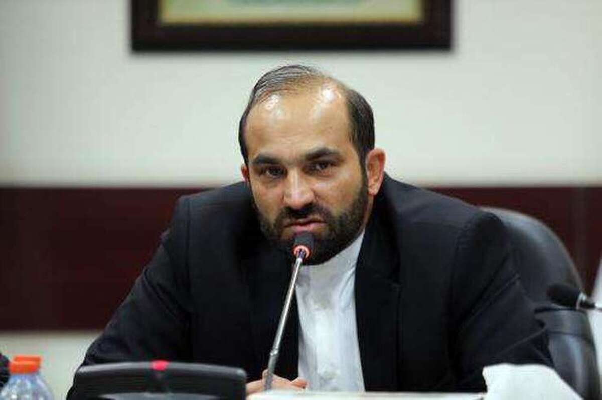 عضو شورای اسلامی شهر مشهد: خبر‌های کوچک در کشور می‌تواند موضوع تحولات بزرگ شود