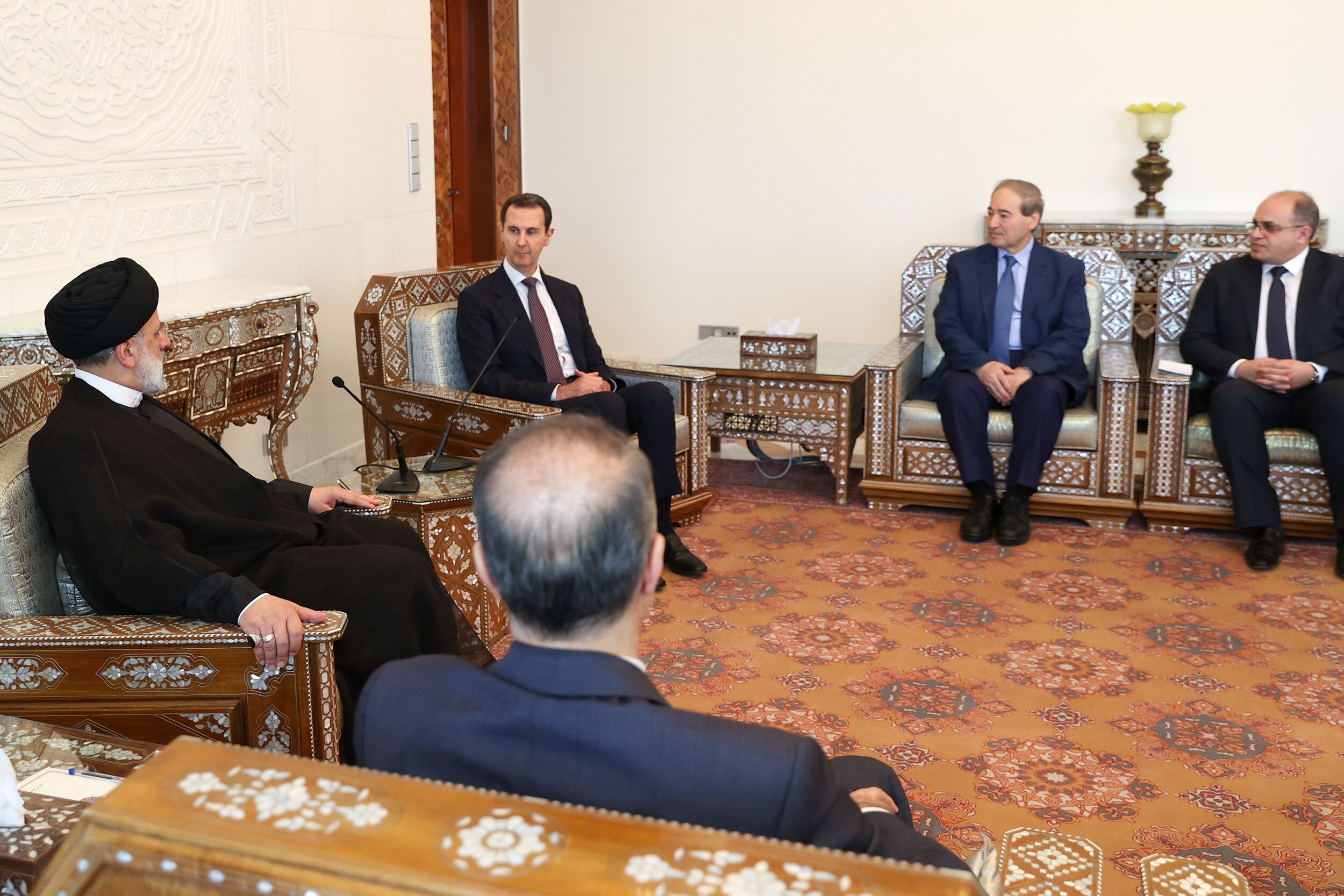 رئیسی: در عرصه آبادانی و پیشرفت در کنار برادران سوری خواهیم ماند| بشار اسد: محبت‌های برادران ایرانی خود را فراموش نمی‌کنیم