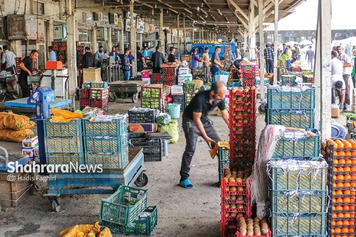 گزارشی از گران فروشی میوه در میدان بار رضوی | اگر فرماندار هم بیاید، باید هماهنگ کند!