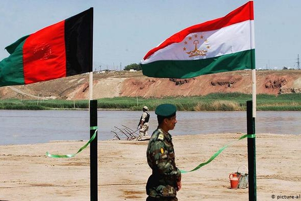 تاجیکستان در تلاش برای ایجاد کمربند امنیتی در سراسر مرز خود با افغانستان