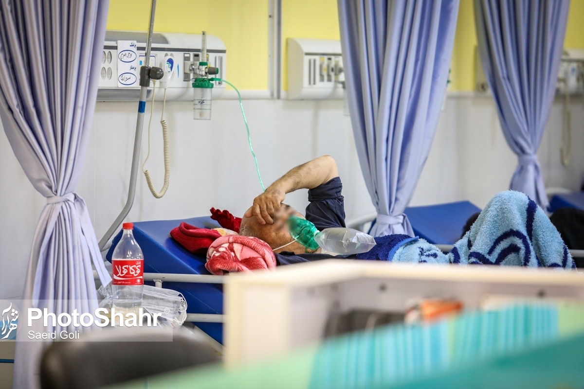 آمار کرونا در ایران تا ۲ اردیبهشت ۱۴۰۱ | فوت ۲۴ نفر و بستری ۷۱۲ نفر در بخش مراقبت‌های ویژه
