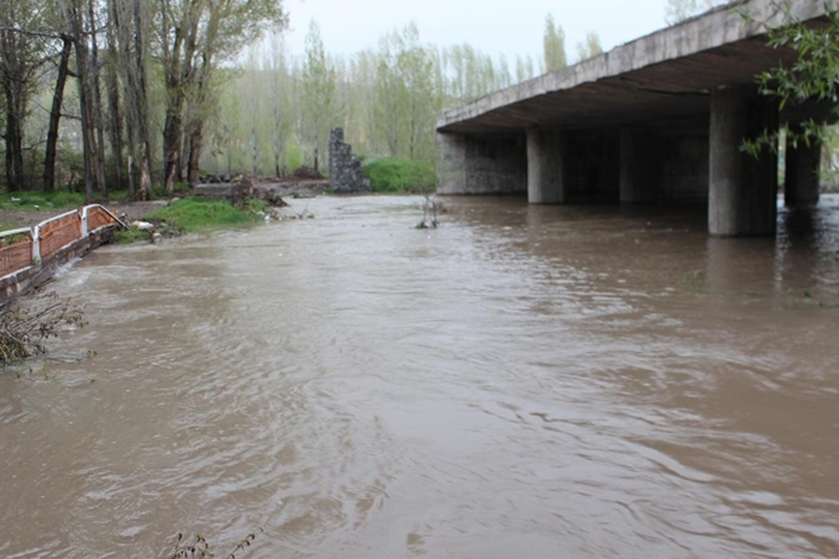 هشدار نارنجی هواشناسی به تهرانی‌ها | از رودخانه‌ها فاصله بگیرند