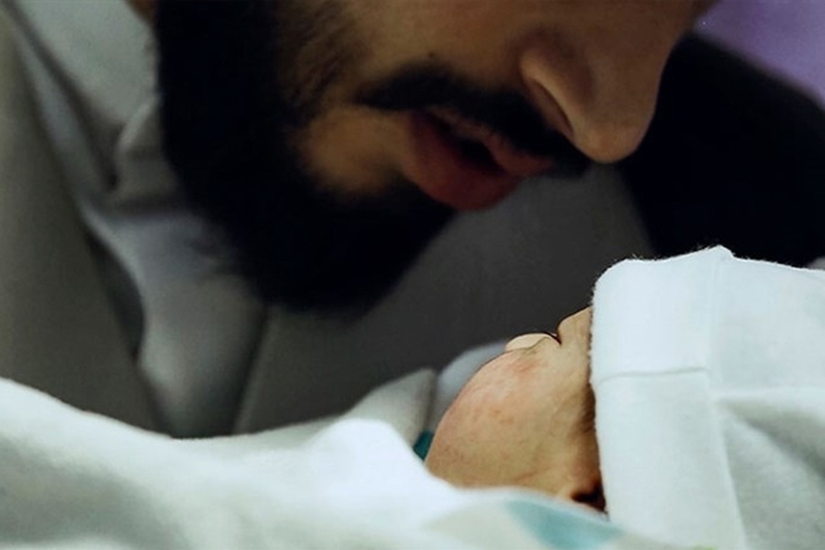 گفتگو با امیرمهدی حکیمی، کارگردان مستند «وقتی مهدی به دنیا آمد» | اید‌ه‌ای که از عالم سکوت آمد
