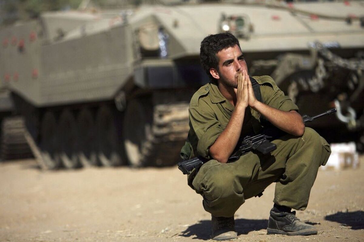 یک نظامی اسرائیلی خودسوزی کرد