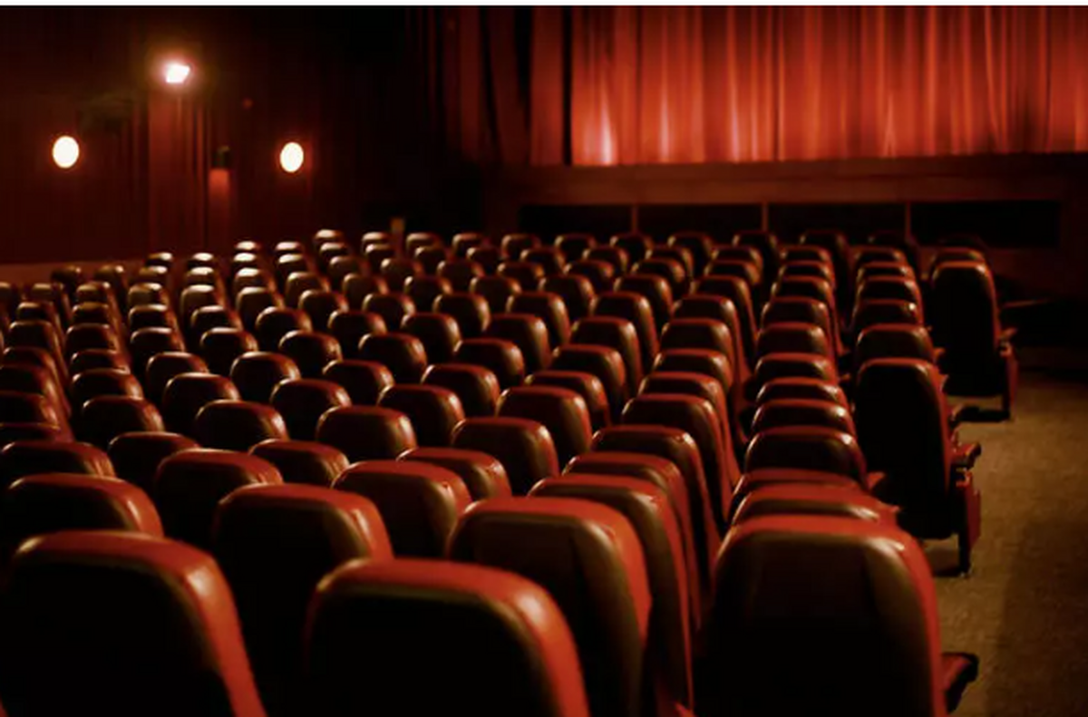 فروش ۱۱۵ میلیارد تومانی سینما‌های کشور در اردیبهشت ۱۴۰۲