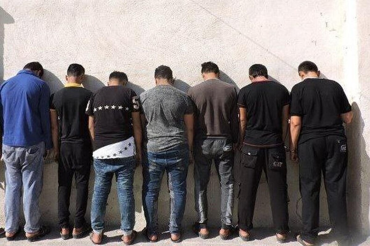 ۷ نفر از متعرضین به مأموران فراجا در میناب دستگیر شدند