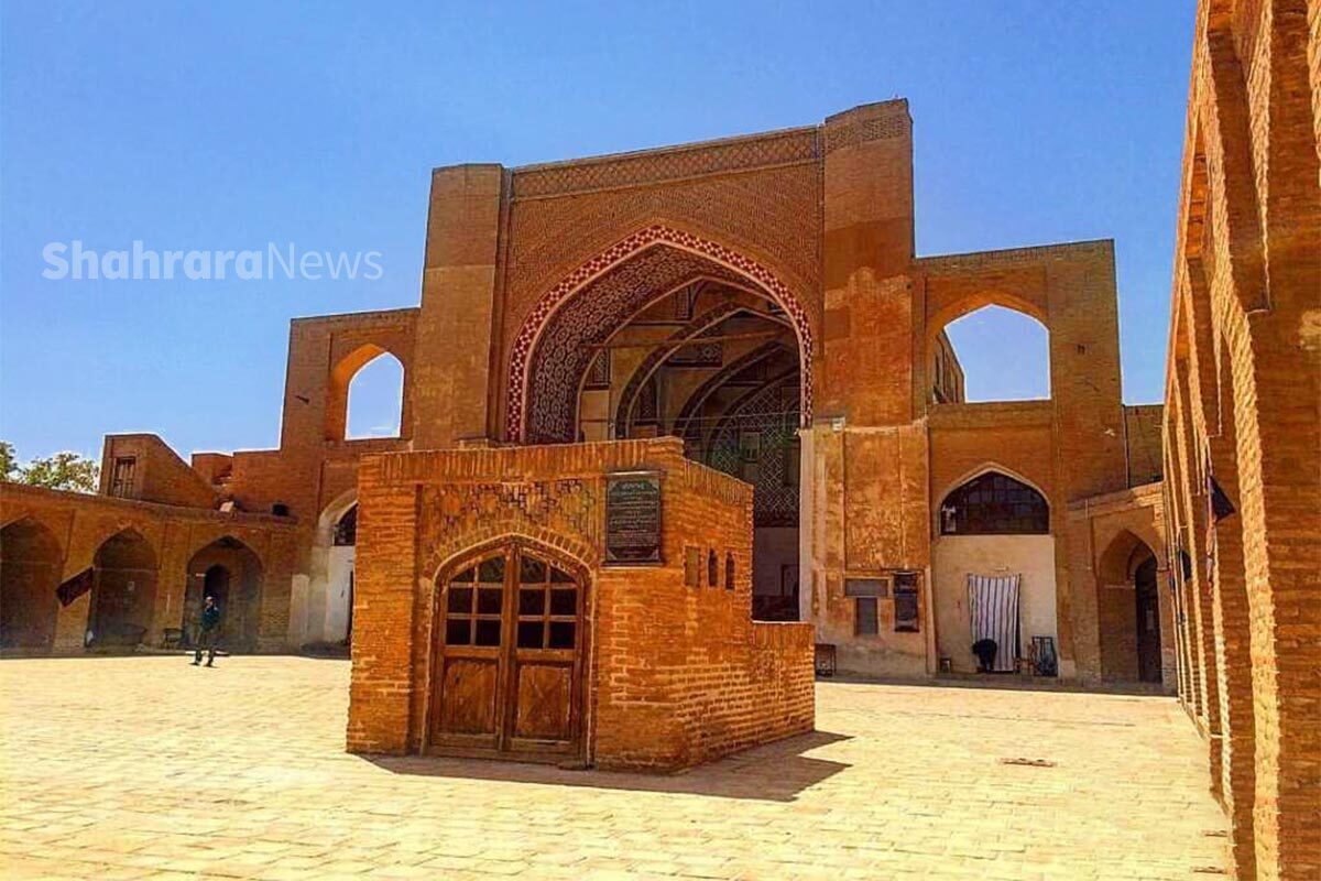 دانستنی‌های نوجوان | مسجد جامع قاین با ۱۱۰۰ سال قدمت