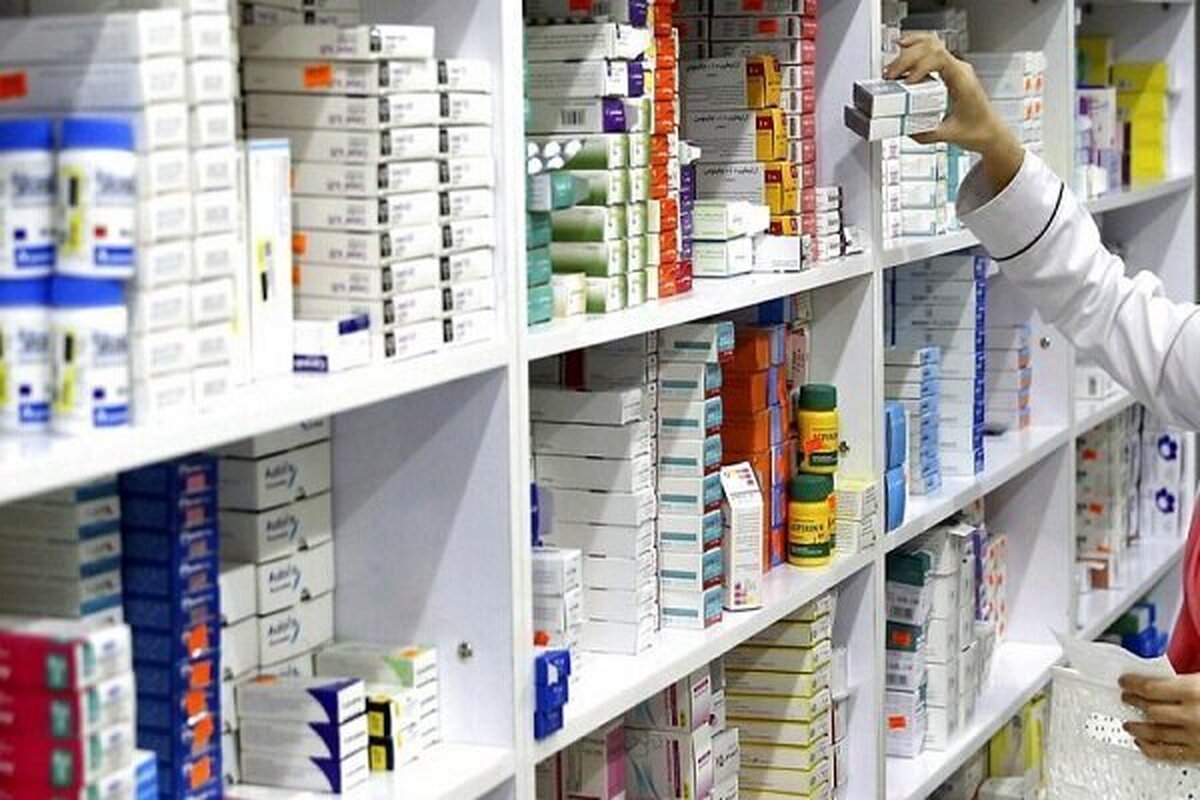 معضل تهیه نسخه صوری و فروش دارو در بازار آزاد در حال افزایش است