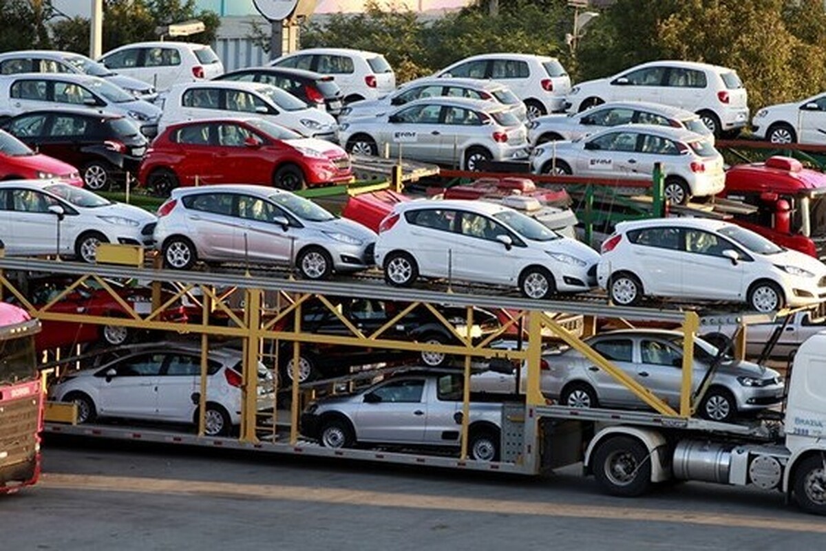 ترخیص ٤٠٠٠ دستگاه خودرو وارداتی | تویوتا، نیسان و هیوندای وارد کشور می‌شوند