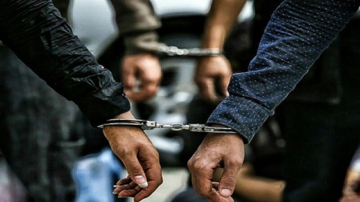 متهمان ۲۰ فقره سرقت محتویات و قطعات خودرو در مشهد دستگیر شدند