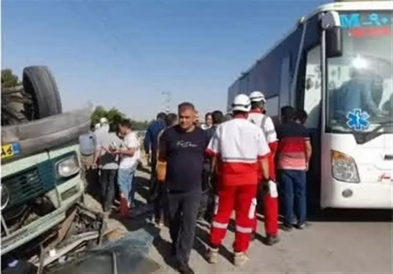 واژگونی خونین مینی‌بوس کارگران در جاده نیشابور-مشهد (۲۴ خرداد ۱۴۰۲)