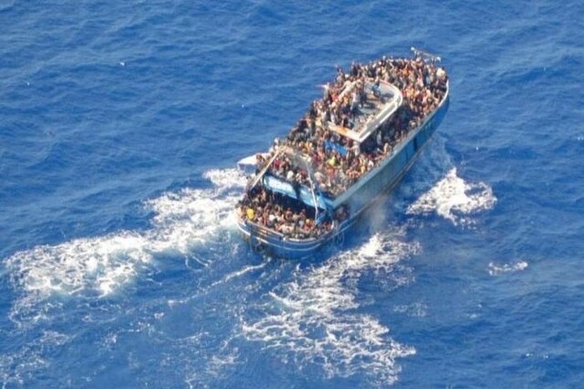 قایق مهاجران در آب‌های یونان غرق شد؛ ۷۹ تن جان باختند