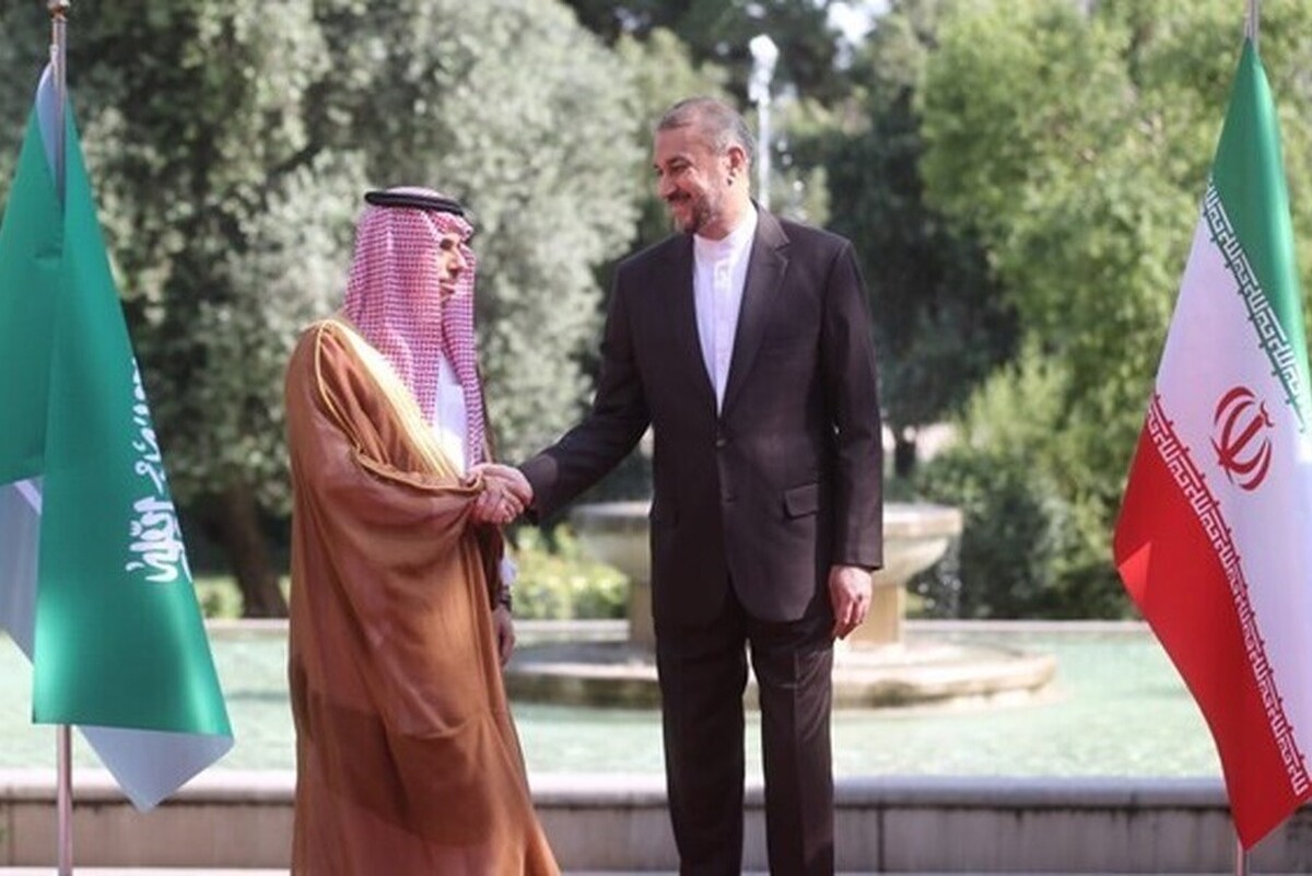 امیرعبداللهیان از وزیر خارجه عربستان در تهران استقبال کرد+ فیلم