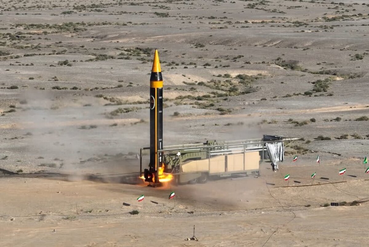 تحقق قدرت مانورپذیری و رادارگریزی بیشتر در موشک «خرمشهر ۴»| سخنگوی وزارت دفاع: در حال توسعه قدرت موشکی هستیم