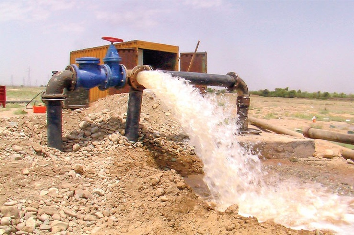 حفر چاه در مدارس و اجاره چاه های کشاورزی برای جبران کمبود آب مشهد