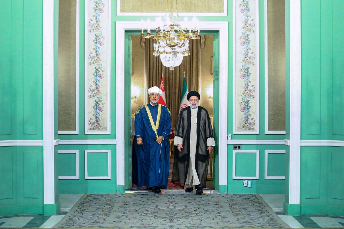 تصاویر پادشاه عمان در ضیافت رئیسی در کاخ سعدآباد