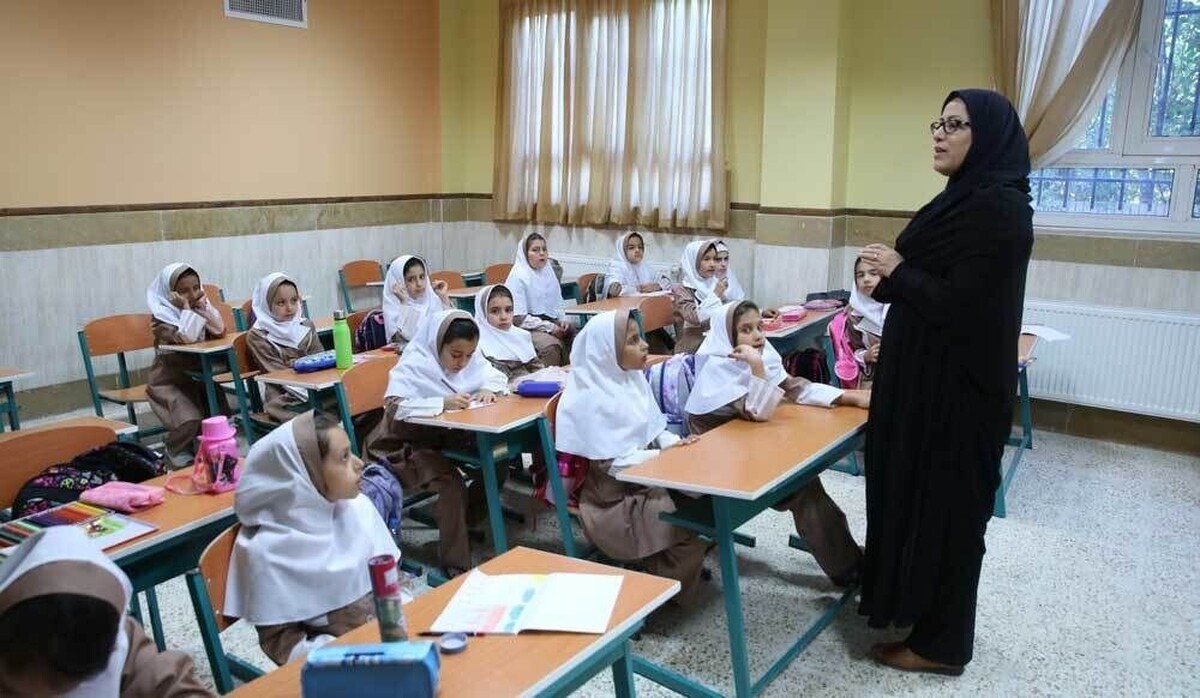 جذب ۹ هزار معلم برای سال تحصیلی جدید در استان خراسان رضوی | کمبود ۷ هزار کلاس درس استان