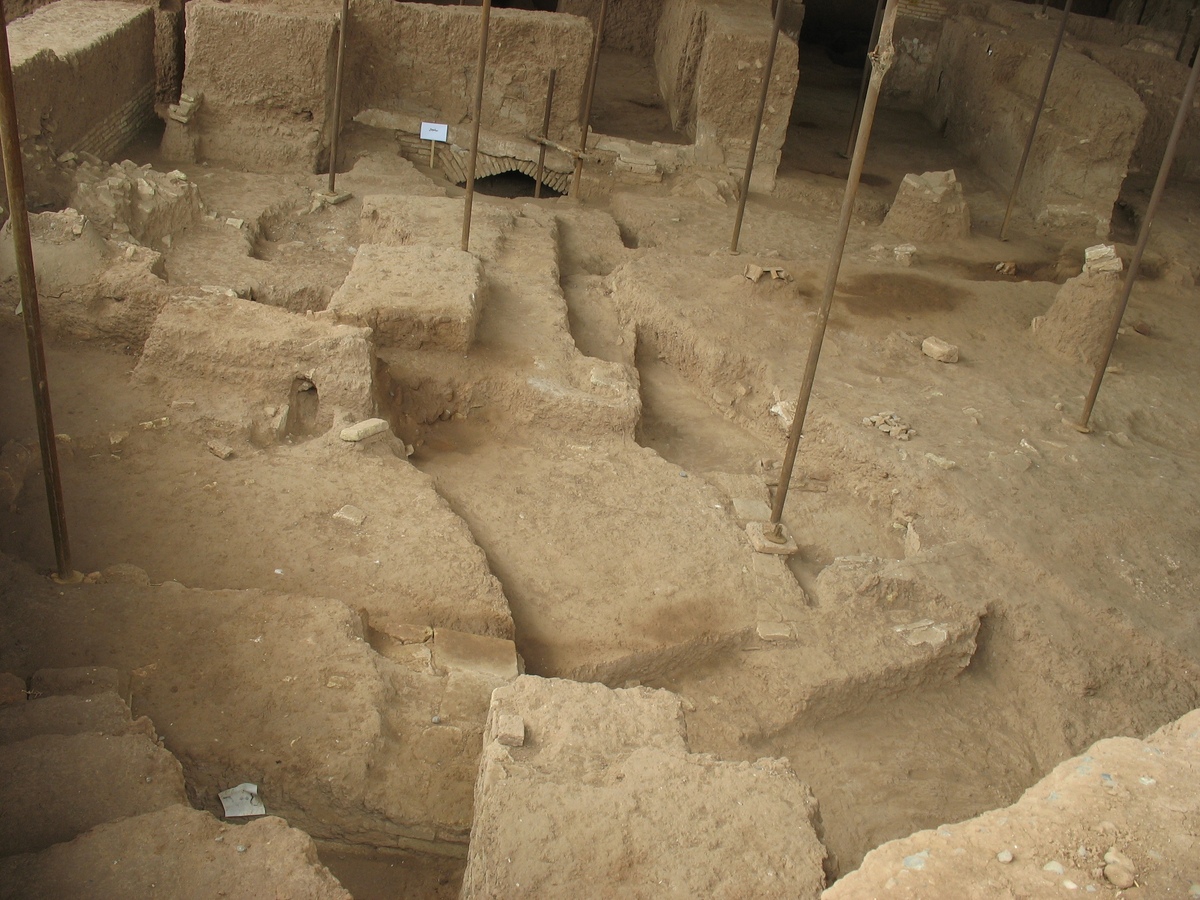 کاوش‌های جدید باستان شناسی در سایت تاریخی «شادیاخ» نیشابور آغاز شد