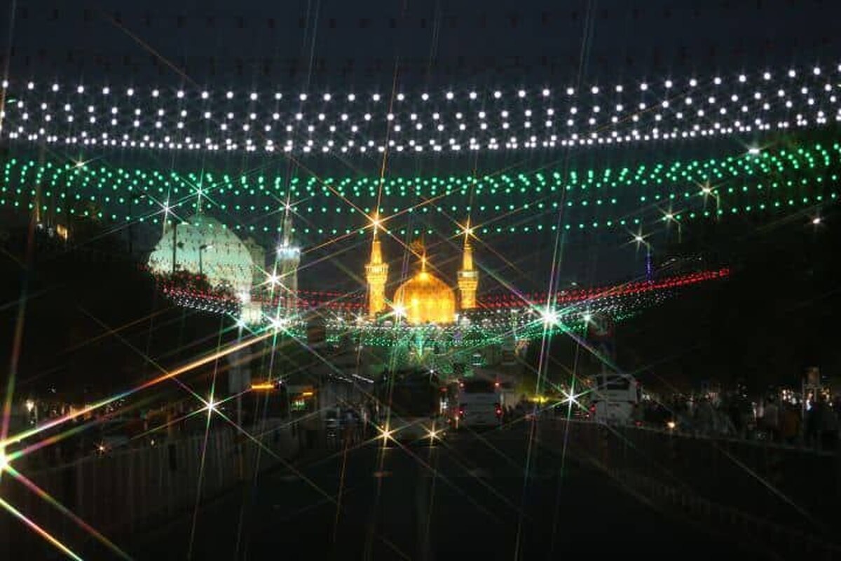 نورپردازی ویژه مشهدالرضا(ع) | المان‌های نوری شهر، به نام مبارک حضرت علی (ع) مزین شدند
