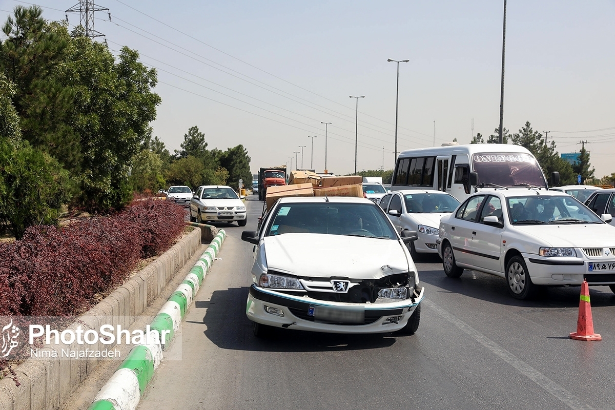 ثبت بیش از ۴۰۰ تصادف منجر به خسارت در مشهد طی شبانه‌روز گذشته (۱۵ تیرماه ۱۴۰۲)