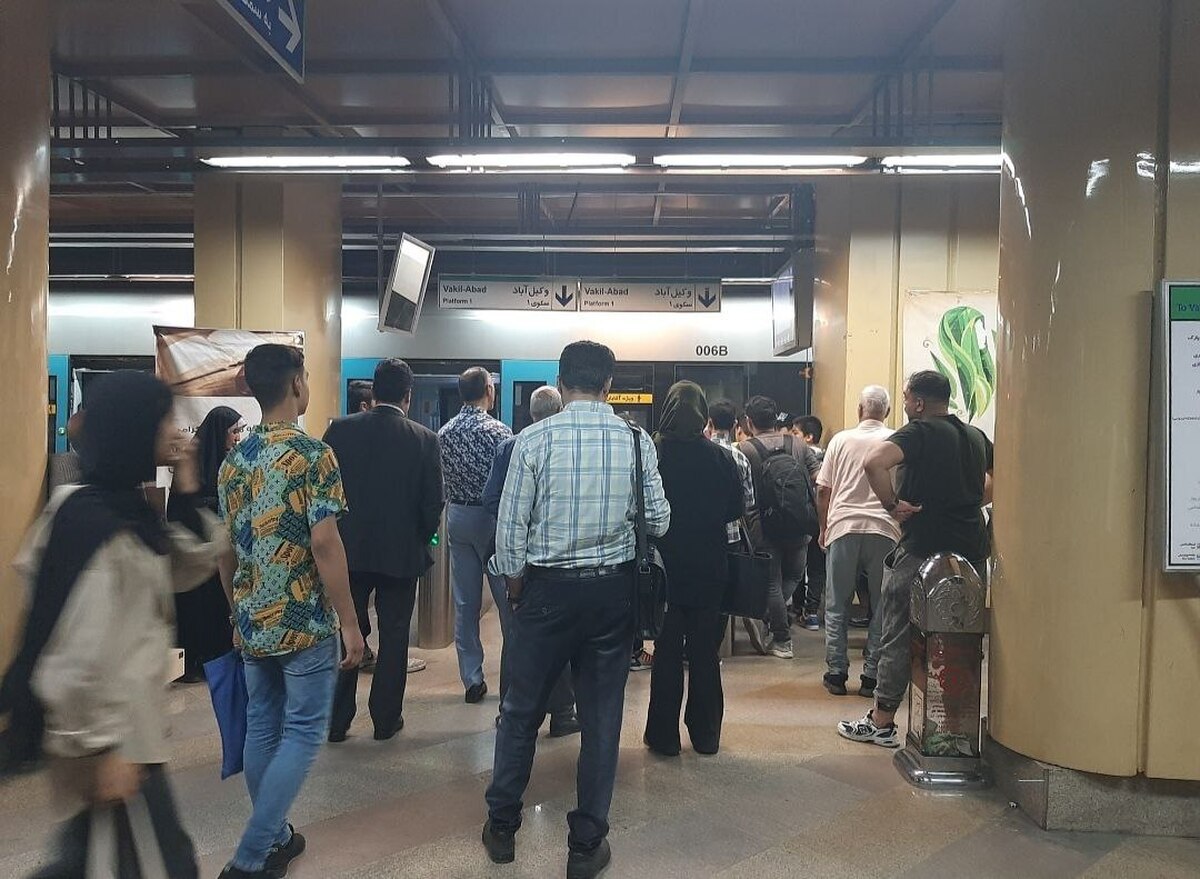 خط یک قطار شهری مشهد دچار اختلال شد + جزئیات و فیلم