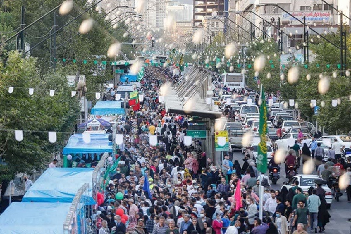 مهمانی ۱۰ کیلومتری عید غدیر در تهران برگزار شد (۱۶ تیر ۱۴۰۲) + تصاویر و فیلم