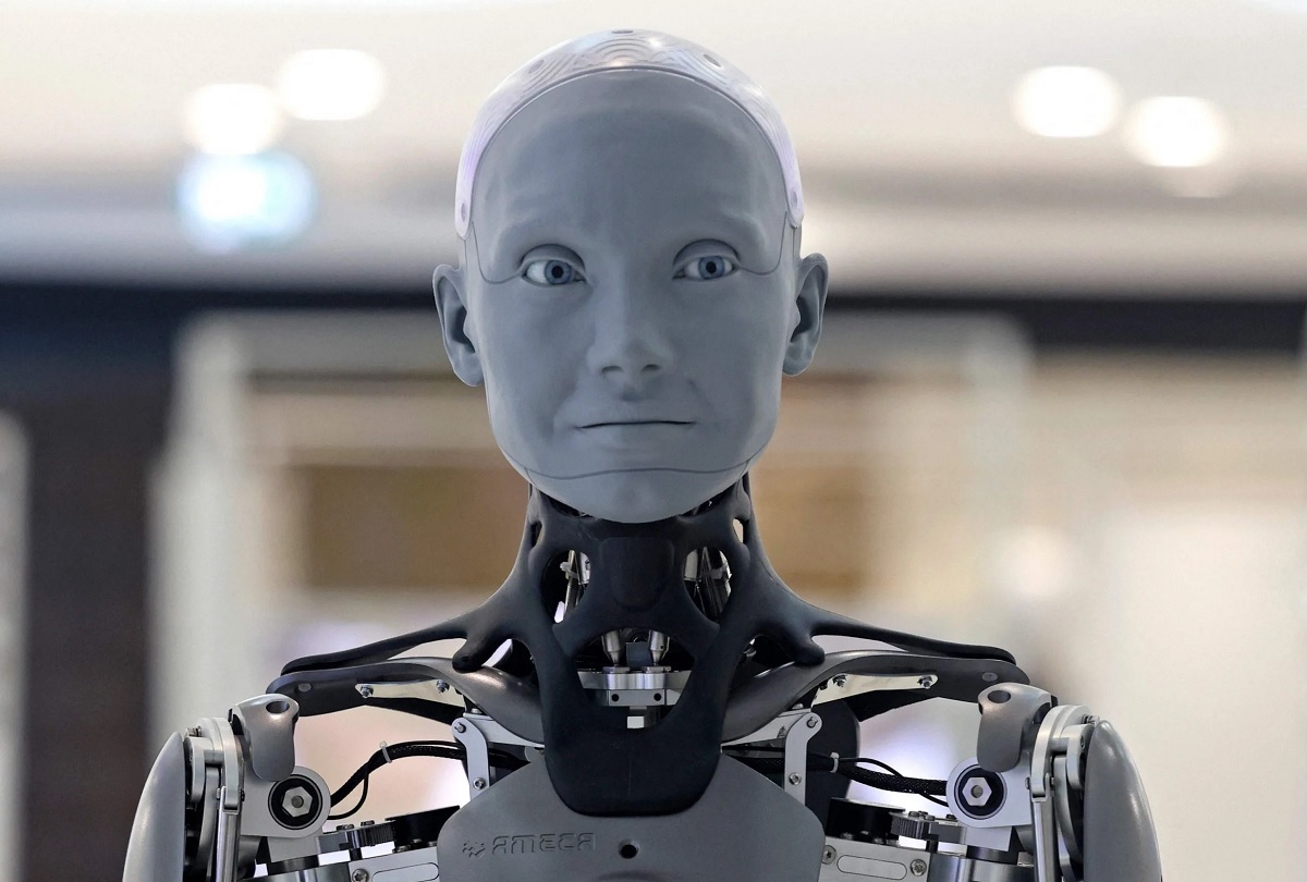 ویدئو | جنجال پاسخ ربات انسان‌نمای «آمکا» به سوالی درباره شورش علیه سازنده‌اش